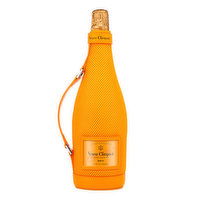 Veuve Clicquot Brut Gift, Yellow Label with Ice Jacket, 750 Millilitre