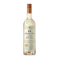 Menage A Trois Moscato Sweet White Wine, 750 Millilitre