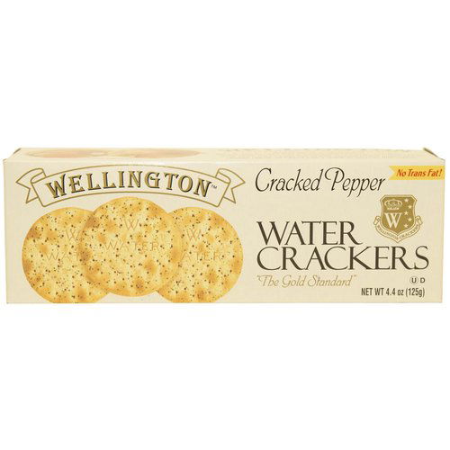 Wellington Cracked Pepper Water Crackers